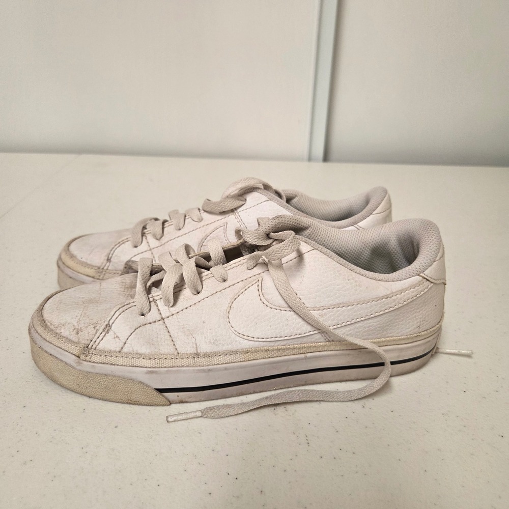 Nike Court Legacy White Tumbled Leather Low Top Sneakers DH3161-101 Womens 6.5